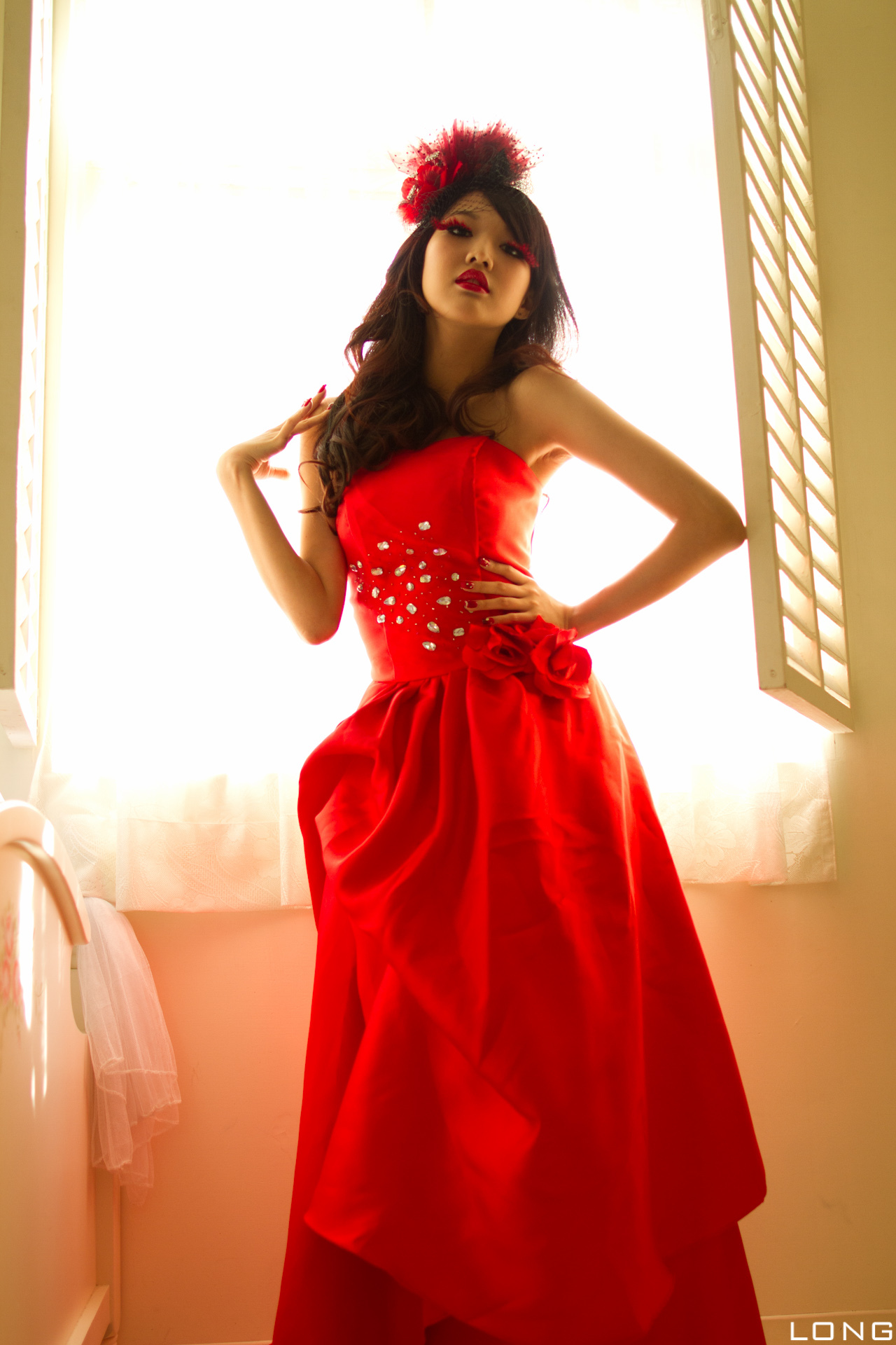 Jill 瑋廷 棚拍 婚紗之红 Beauty性感美女写真套图